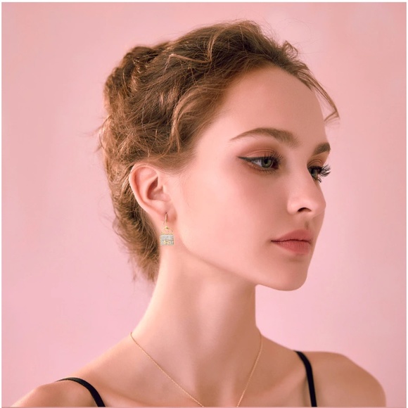 NEW Luxury Gold Plated Zircon Bag Shape Earrings - Picture 9 of 11